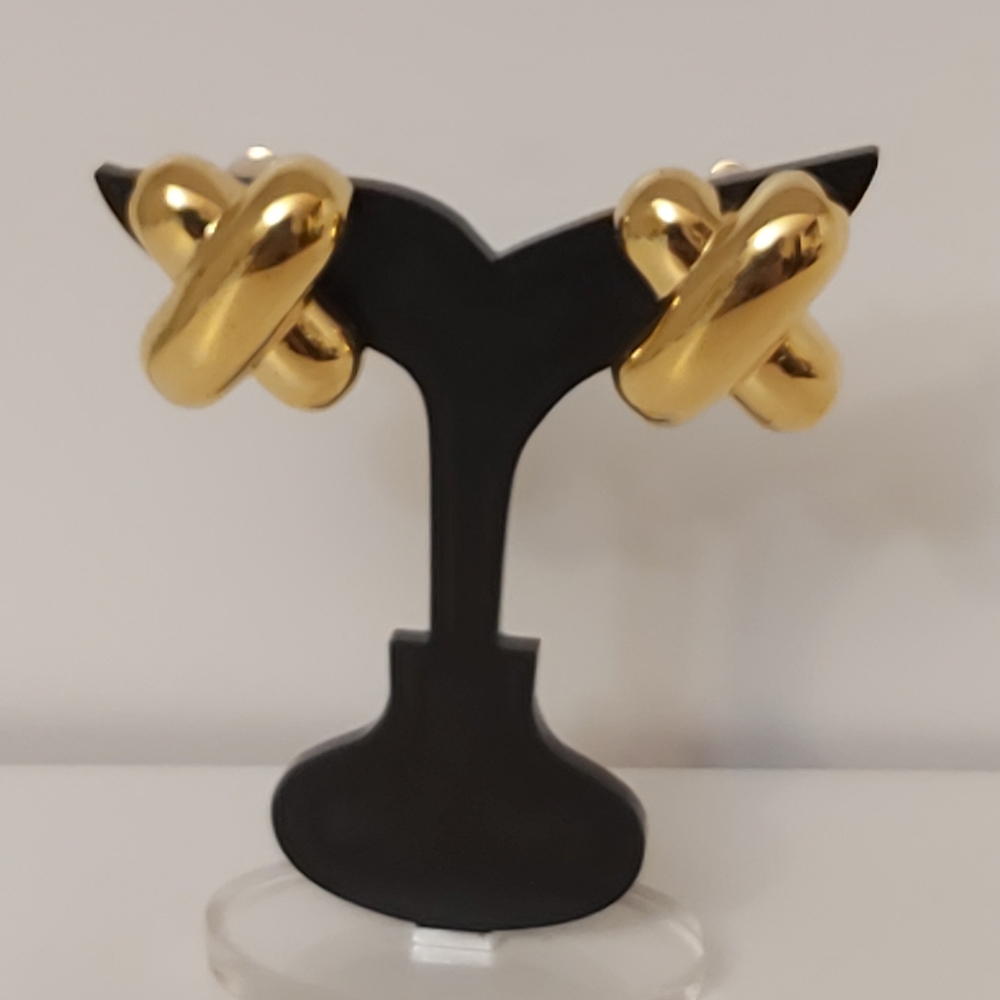 Vintage earrings design Carole